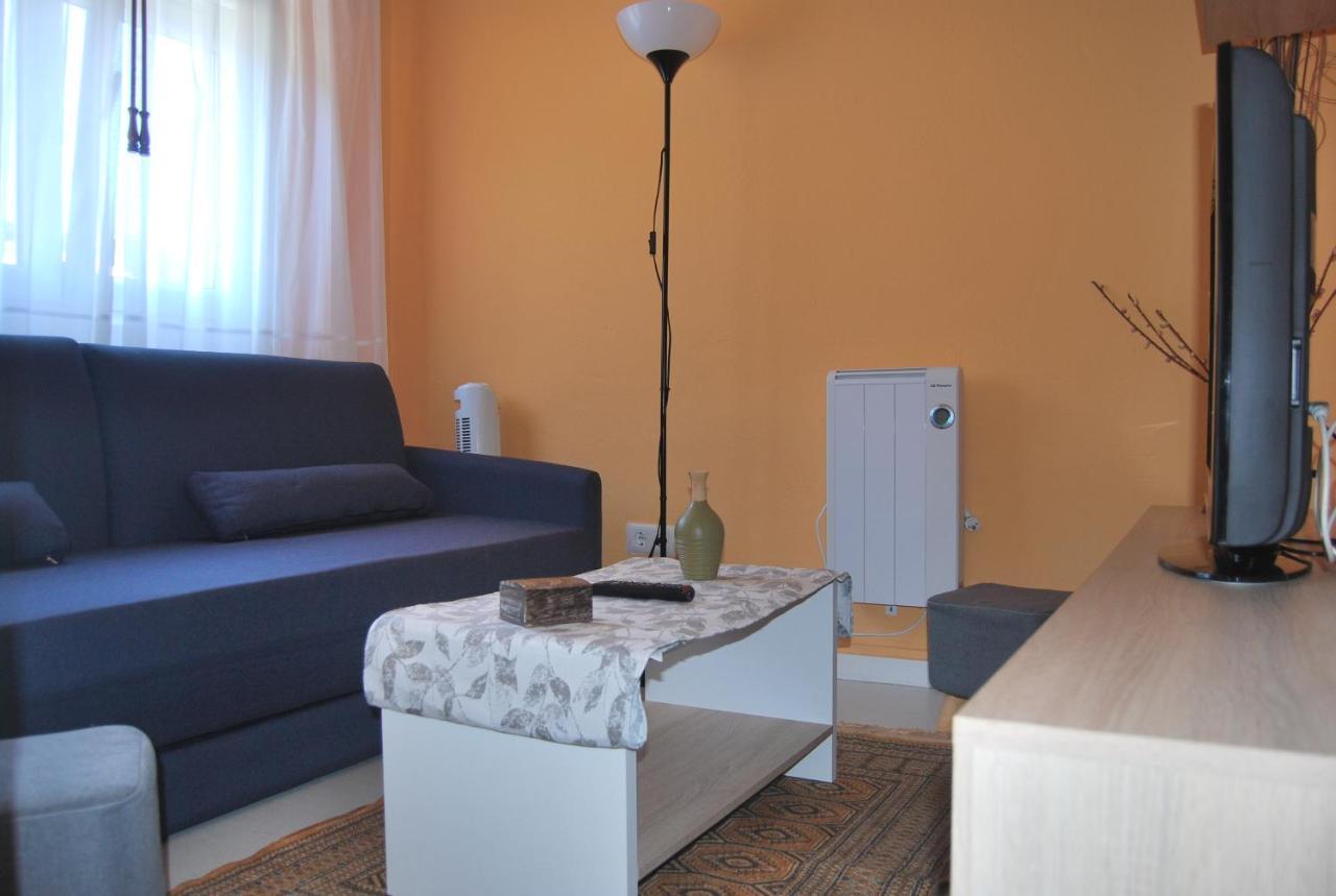 Apartamento A Cascada Cee Exterior photo