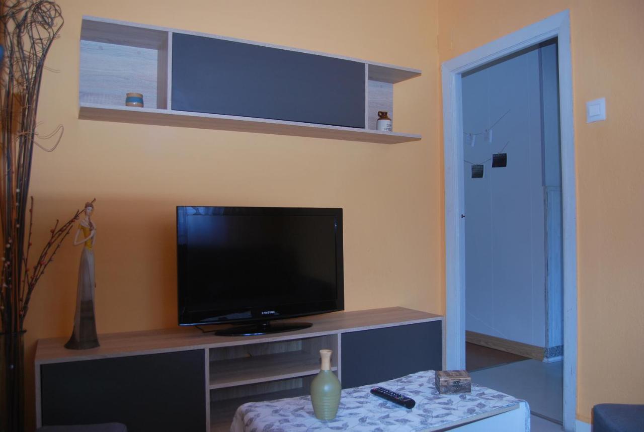 Apartamento A Cascada Cee Exterior photo